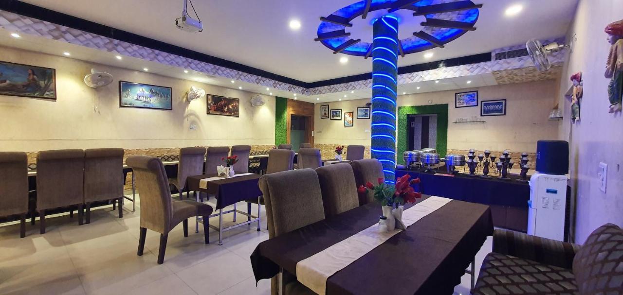 Hotel Amritsar Inn Esterno foto