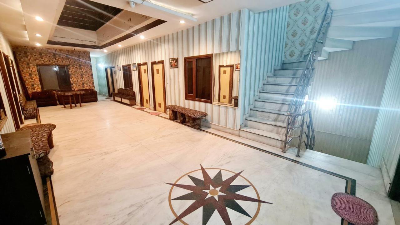 Hotel Amritsar Inn Esterno foto